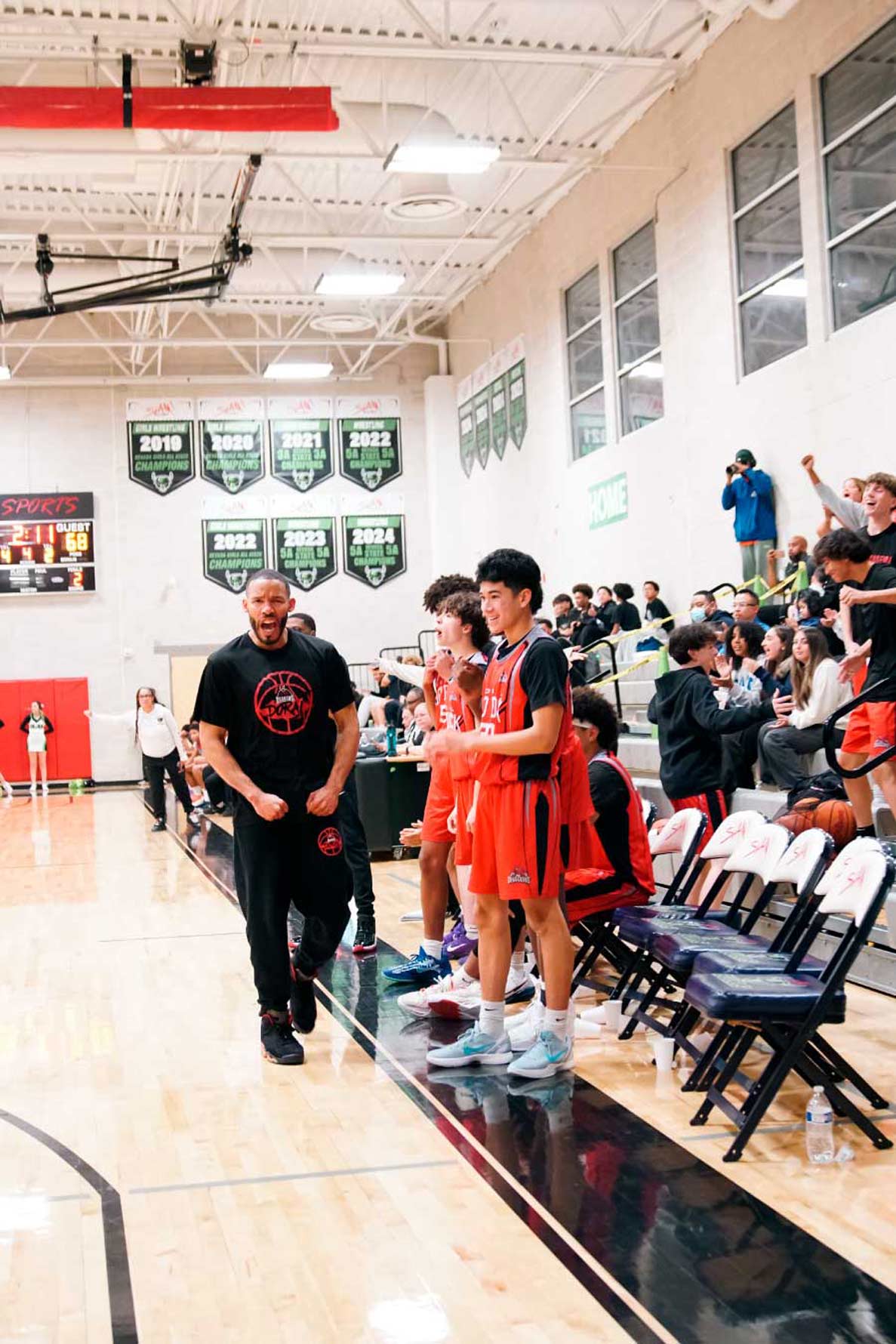 Legend Basketball Club provides structured basketball training programs designed to elevate player performance and confidence. Our training sessions focus on developing complete basketball players through skill training, conditioning, and game understanding.